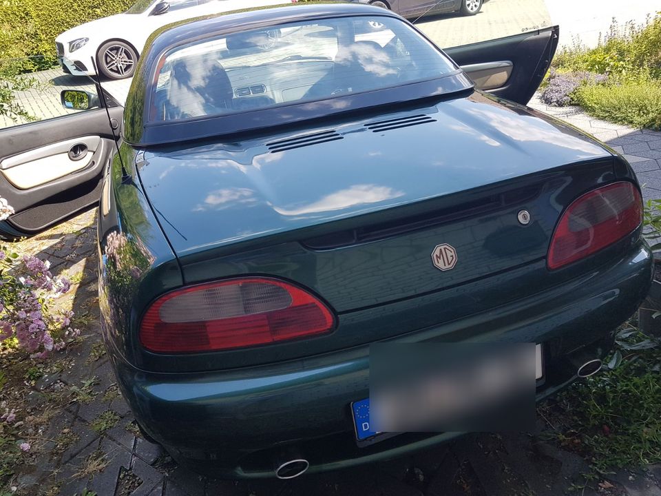 Original Racing green MG MGF (2055 / 402), Rarität m. Hard-Top in Holzwickede