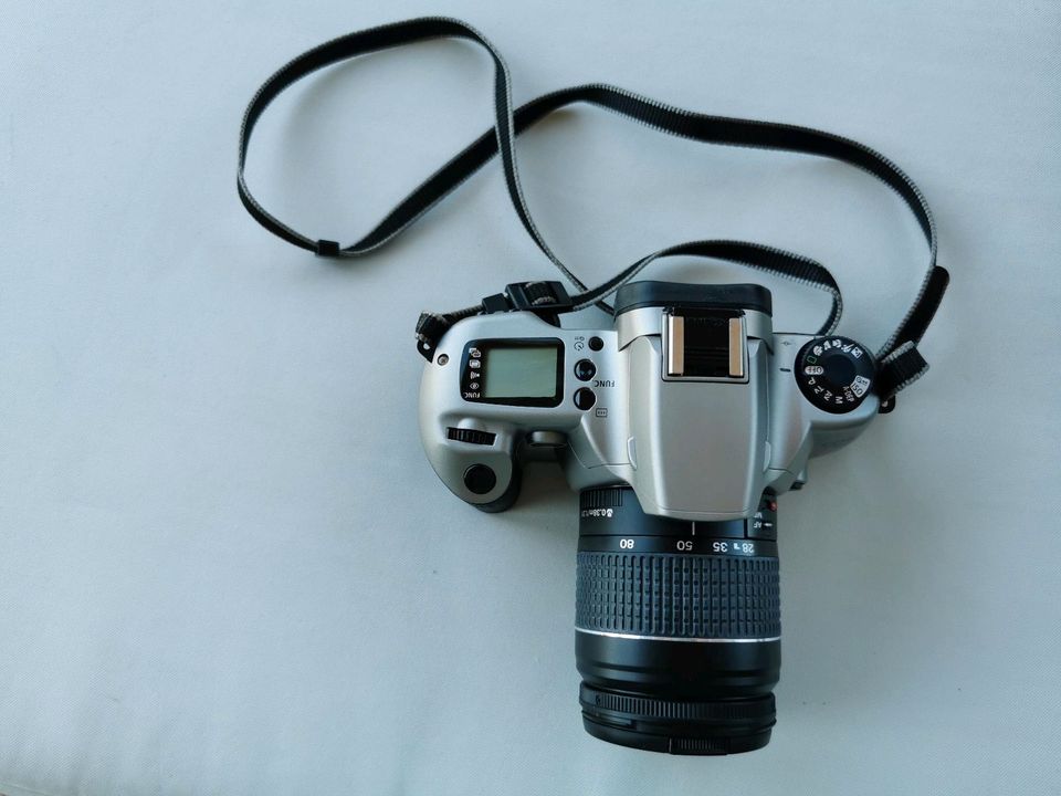 Canon EOS 3000 N analoge Spiegelreflexkamera mit Originaltasche in Haldenwang i. Allgäu