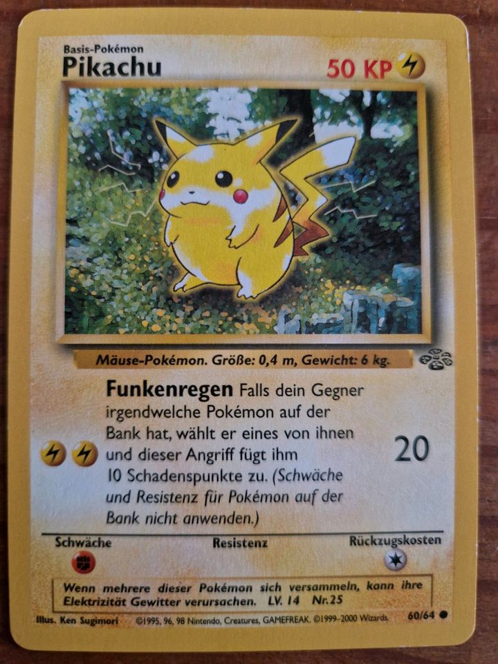 Pokemon Karte alt 1995 und selten pikachu Basis 60/64 Pokemon in Grasberg