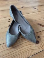 Silberne Leder Ballerina / Schuhe - Homers - 37 Hamburg-Nord - Hamburg Winterhude Vorschau