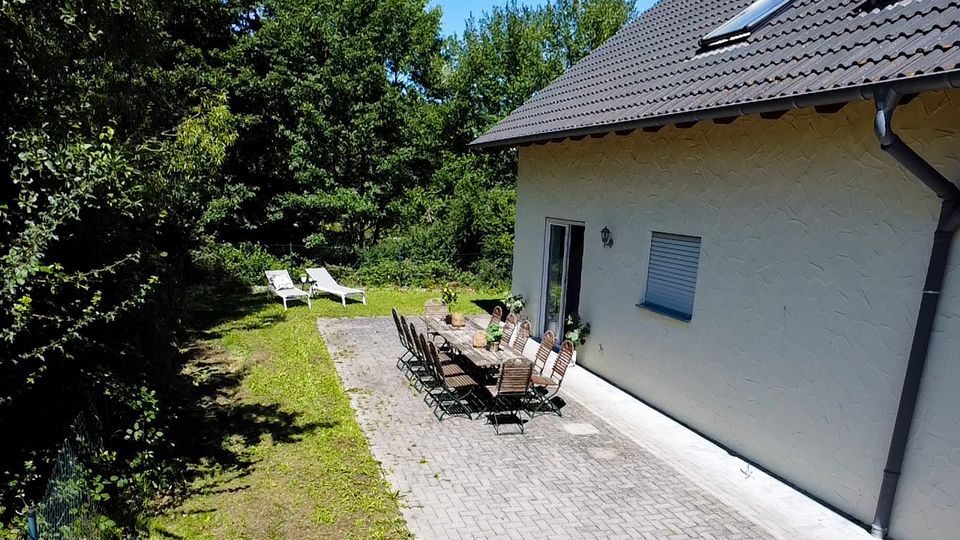 Top Rendite Objekt! Ca. 10% Rendite! 4 Häuser inkl. Garagen und Garten als Einfamilienhaus, Monteurwohnungen, 1 und 2 ZKB-Wohnungen, Ferienhaus, Kurzzeitvermietung in Langenbach