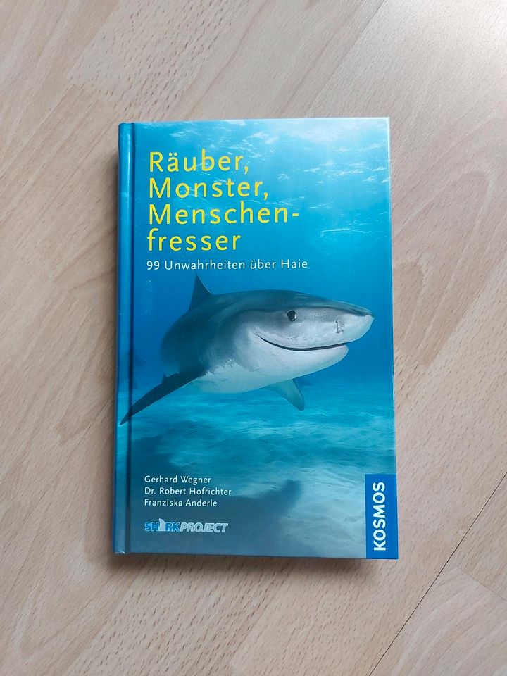 Buch "Räuber, Monster, Menschenfresser" sharkproject in Hamburg