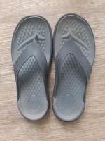 Crocs literide flip flops Schwarz grau 42 /43 Bayern - Samerberg Vorschau