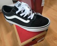 Vans Ward Sneaker Gr. 38 NEU Nordrhein-Westfalen - Kamp-Lintfort Vorschau