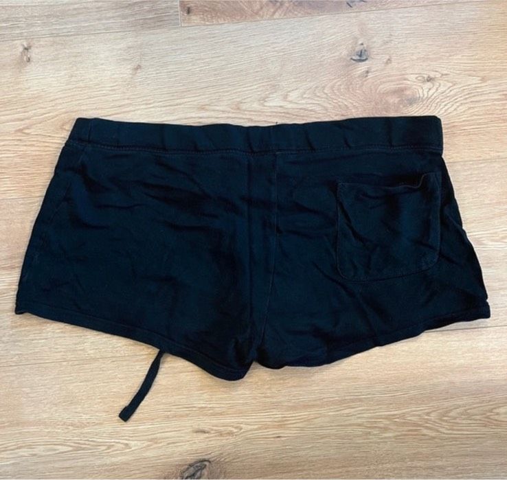 Kurze Schwarze Hose Shorts mit Band in Bremen