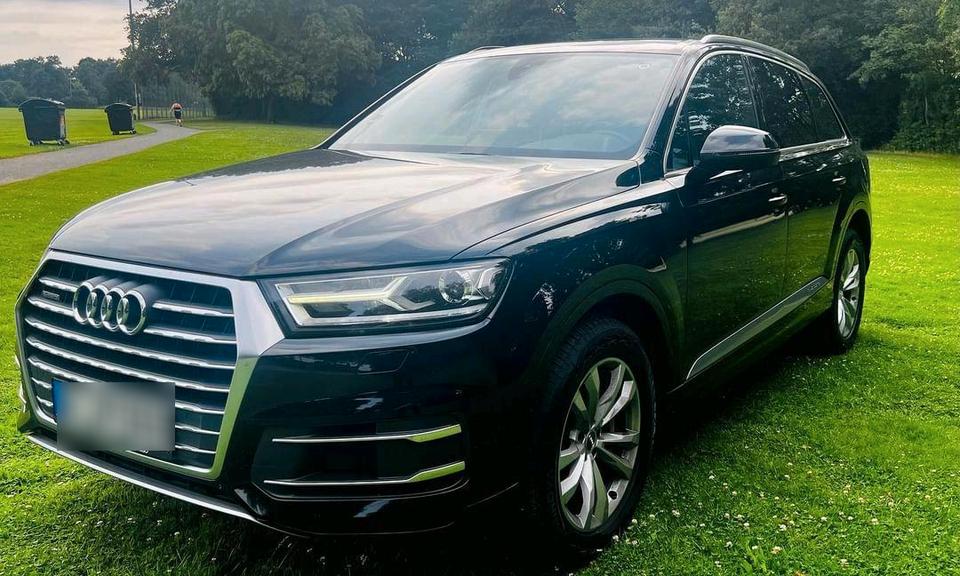 Audi Q7 3.0 TDI Quattro/7 Sitzer/Tüv NEU/AHK/Carplay/Bose in Aachen
