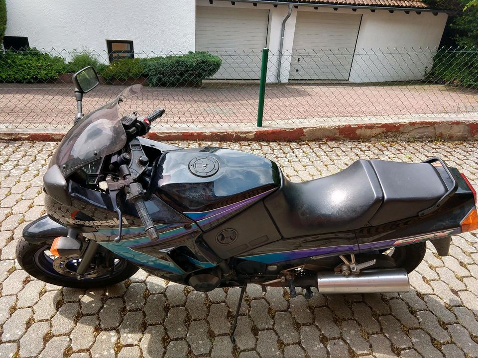 Kawasaki 600 GPX im guten Zustand in Breitscheid