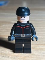 Lego Star Wars Minifigur First Order Officer Kr. München - Grasbrunn Vorschau
