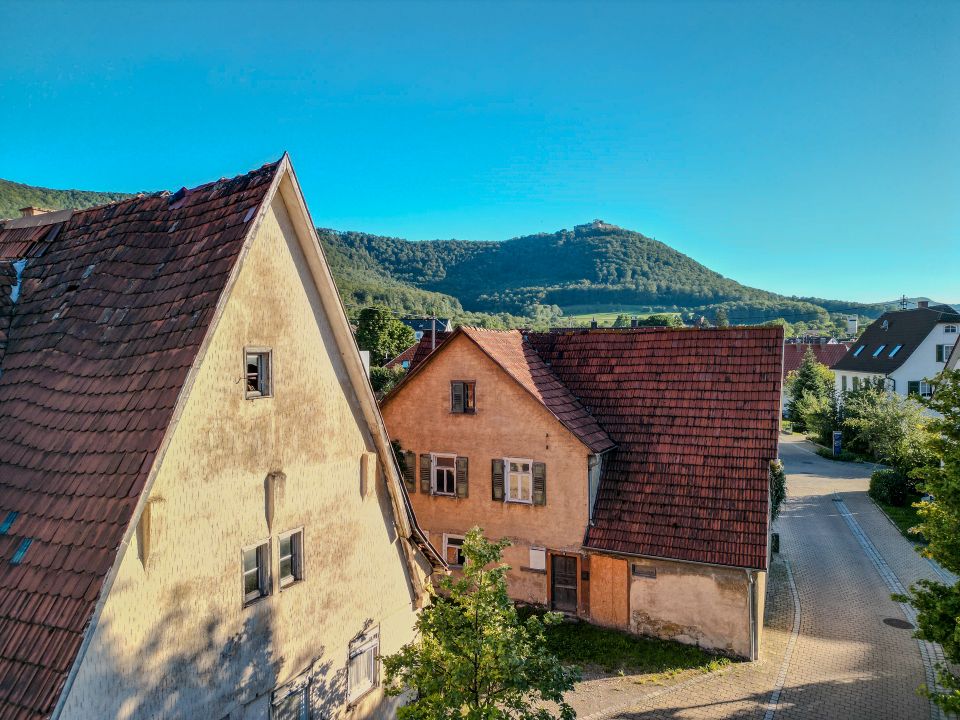 //Projekt mit Baugenehmigung //Denkmalschutz //114 m² Wohnen + 109 m² Gewerbe //Sonder-AfA //KfW in Beuren