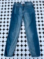 Abercrombie & Fitch * coole Jeans *Größe 7-8*122/128 Niedersachsen - Braunschweig Vorschau