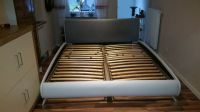 Bett weiß grau Kunstlederbett Lattenrost Polsterbett Schlafzimmer Saarland - Blieskastel Vorschau