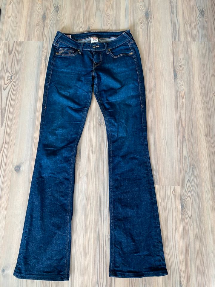 True Religion Low Waist Jeans ausgestelltes Bein Schlaghose in Wolfsburg