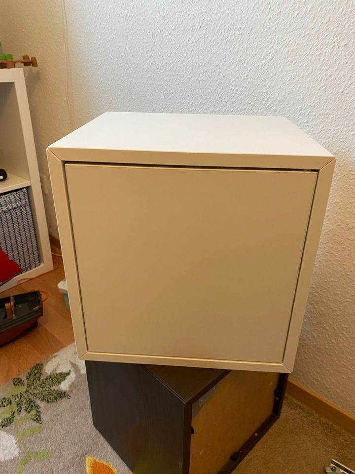 Ikea Schrank Würfelregal  weiß in Berlin