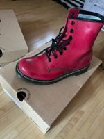 Dr. Martens 1460 W patent lamper rot, Gr. 38 Rodenkirchen - Sürth Vorschau