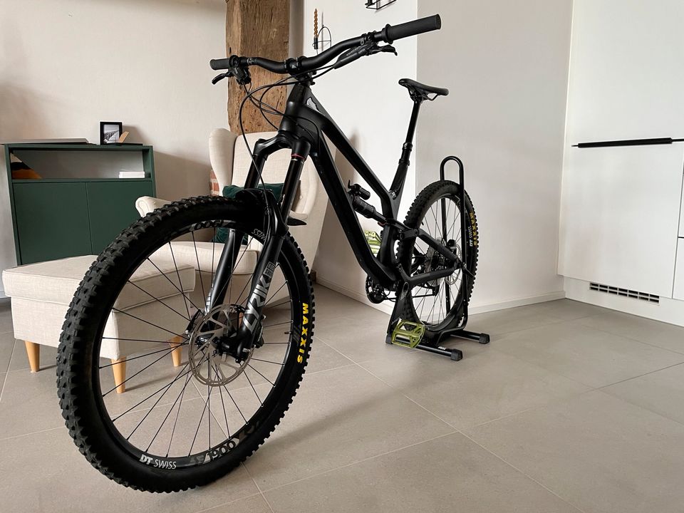 Canyon Torque CF 7.0 Stealth 27“ Größe L 2021 in Steinkirchen