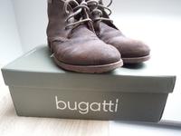 Bugatti Boots aus braunem Wildleder Nordrhein-Westfalen - Oelde Vorschau