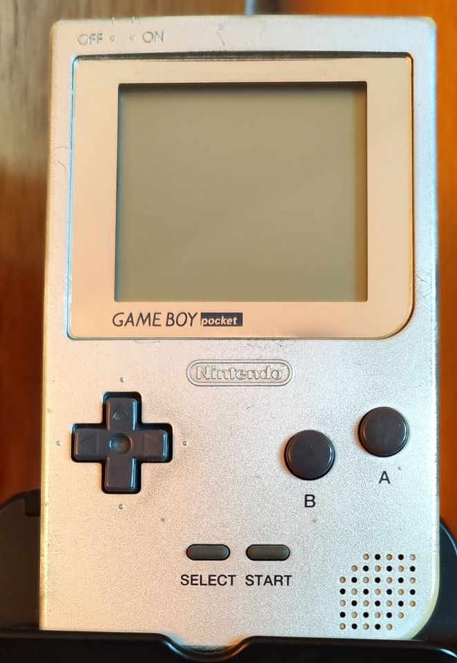 Nintendo Gameboy Pocket (Silber) in Elmshorn