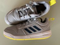 Adidas  Sneaker/Sportschuh hellgrau/grau Jungen  Gr.31 *top* Nordrhein-Westfalen - Herford Vorschau