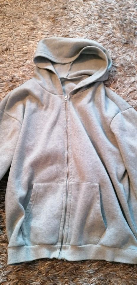 Oversized Strick Jacke von Shein in Grau Gr. M in Sassenberg