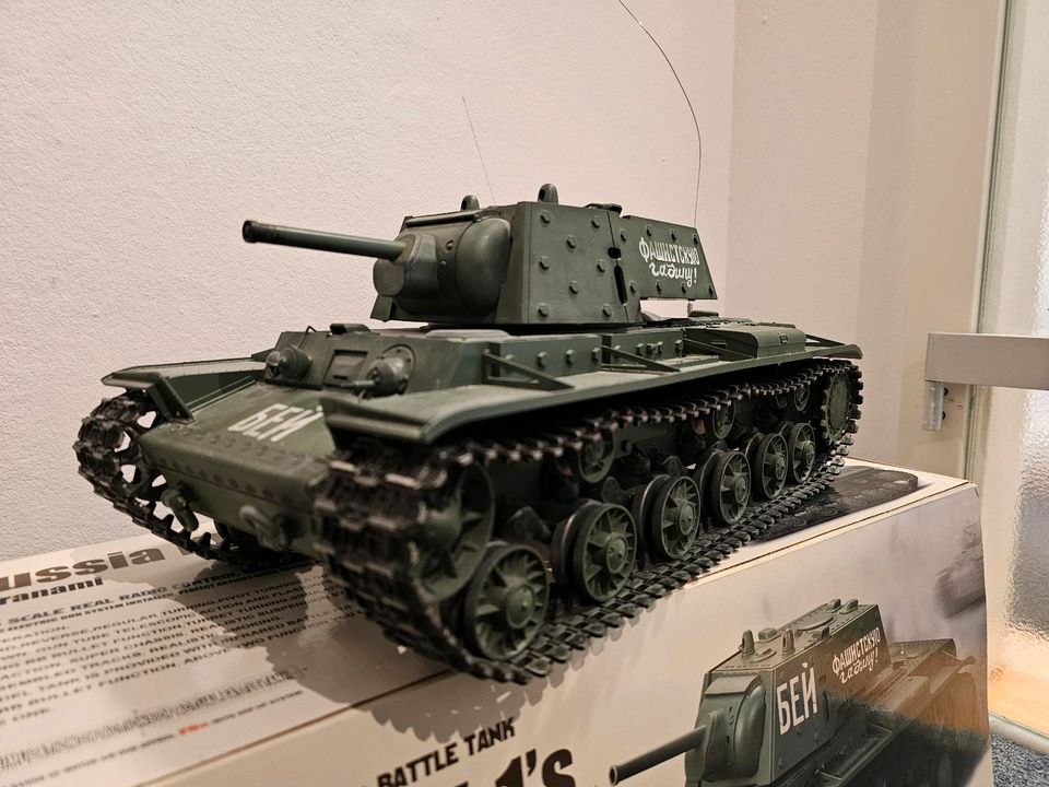 RC Panzer KV-1 Torro/Heng Long 1/16 IR + viele Metallteile OVP in Berlin