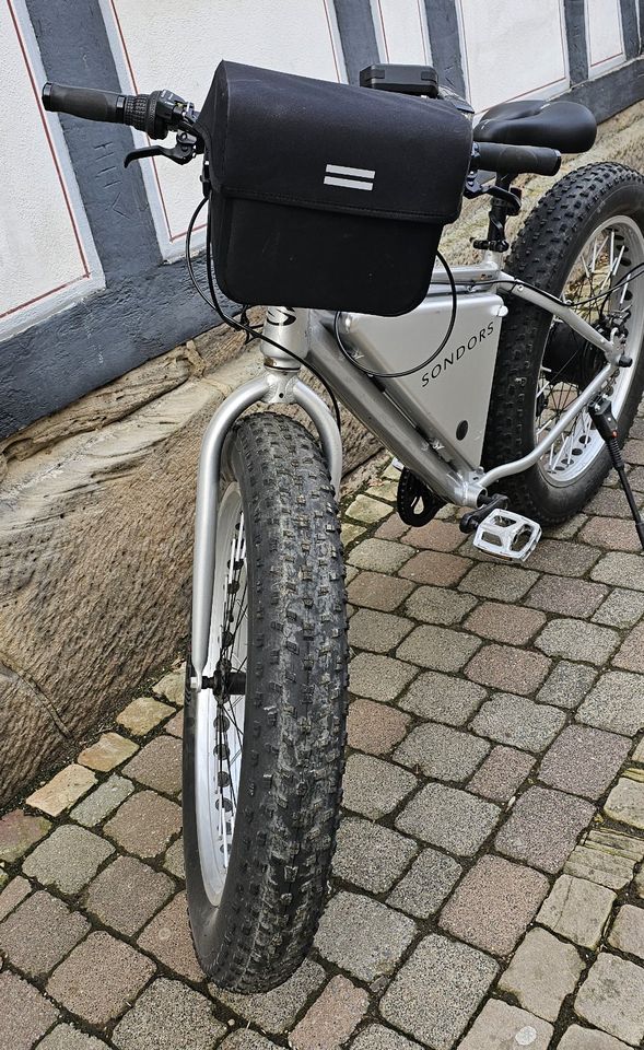 Sondors X E-Bike Fatbike wenig Km hydr. Bremsen Daumengas in Wolfhagen 