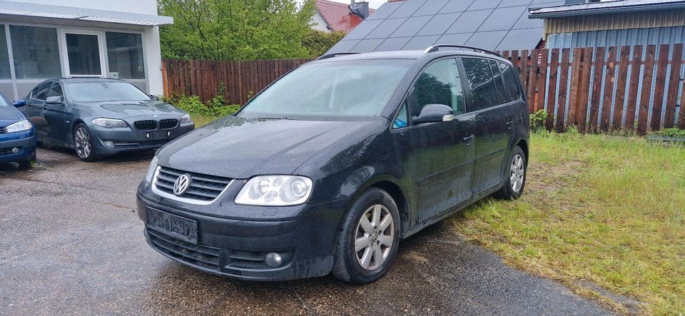 VW Touran 2.0 TDI in Freital