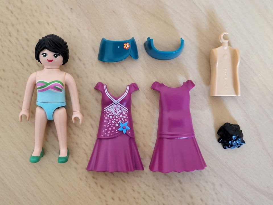 Playmobil 6881 City Life Fashion Girl/Frau mit Kleid/Rock in Hessen -  Dieburg | Playmobil günstig kaufen, gebraucht oder neu | eBay Kleinanzeigen  ist jetzt Kleinanzeigen