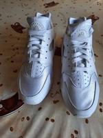 Nike Huarache (Damen) Nordrhein-Westfalen - Wegberg Vorschau