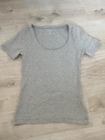 Beiges Basic T-Shirt mit Rund Ausschnitt Bayern - Dietersburg Vorschau