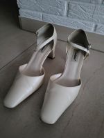 Viviane Braut Schuhe Pumps ivory weiß 40 guter Zustand Nordrhein-Westfalen - Hamm Vorschau