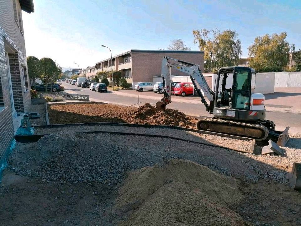 Baggerarbeiten!! in Nideggen / Düren