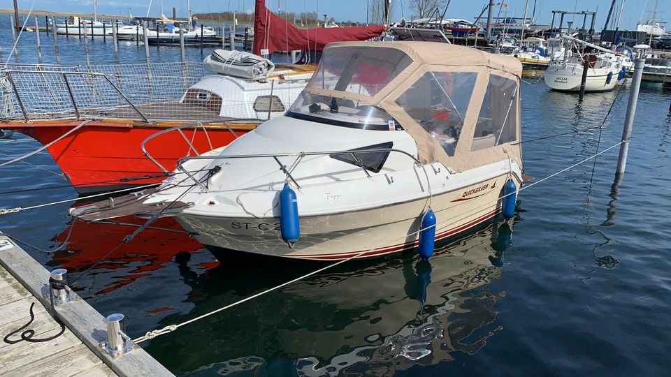 QuickSilver 510 Cabin Motorboot 50 PS in Stein (Probstei)