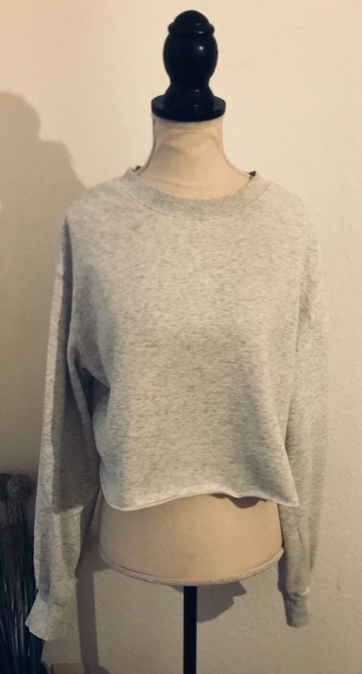 H&M Divided Pullover  Gr.M in Hannover