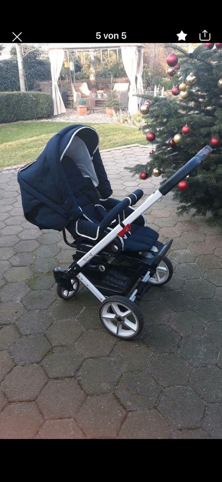 Kombi Kinderwagen Hartan Vip XL in Blau mit weißen Punkten in Wesendorf