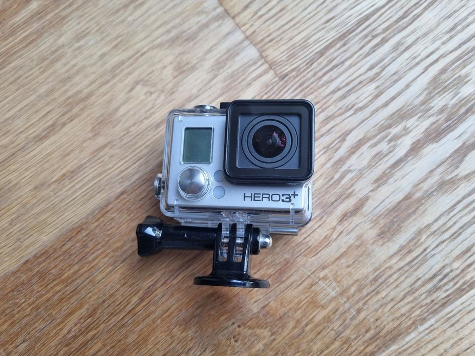 NEU! GOPRO Hero 3+ Black Plus mit Battery Backpac Zusatz Akku in Tauberbischofsheim