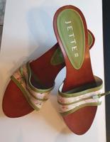 Sandaletten Sommerschuh Holzsandalen Holzschuhe Jette Joop 40 Nordrhein-Westfalen - Oberhausen Vorschau