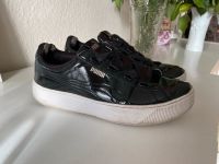 Puma Sneaker Schuhe Gr. 38 schwarz glänzend Schleife Niedersachsen - Celle Vorschau