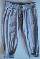 graue Adidas Jogginghose Sporthose 3/4 Hamburg-Nord - Hamburg Eppendorf Vorschau