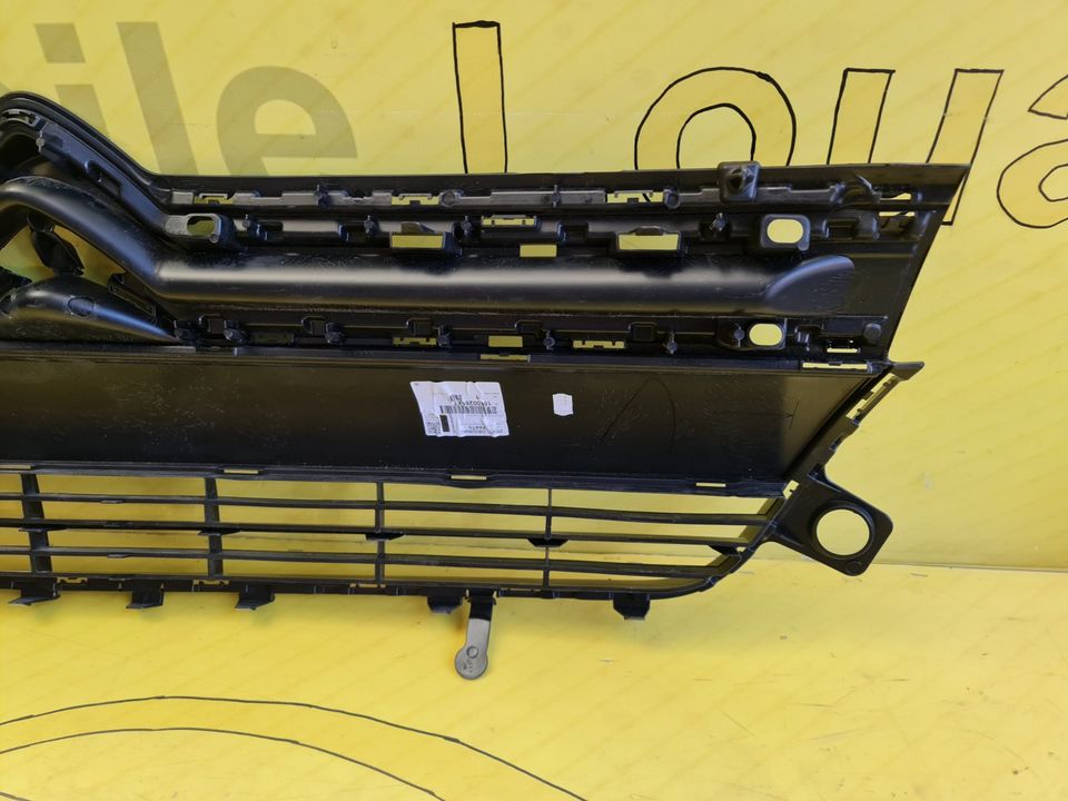 Citroen Berlingo III Kühlergrill Grill Original 9810963780 ✅ in Essen