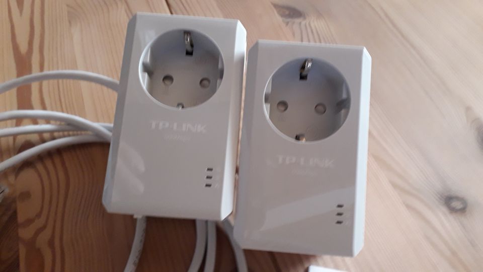 TP-Link Power Line Adapter mit Zubehör in Vienenburg