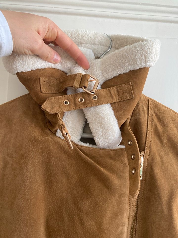 Zara Lederjacke Echtleder Übergangsjacke Braun Cognac in Lübeck