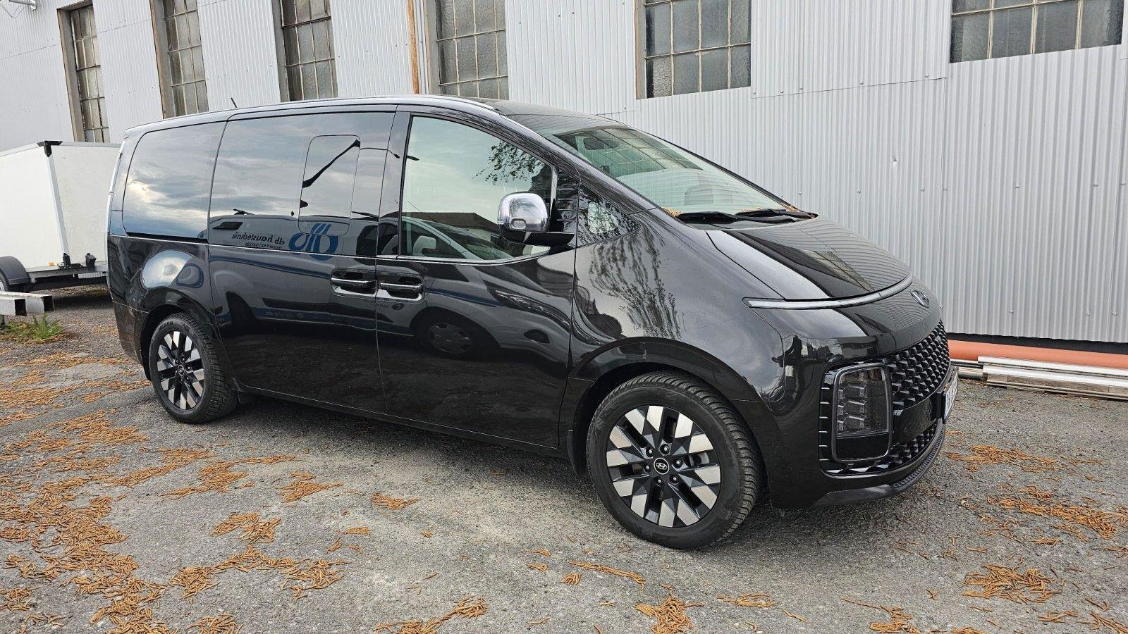Abbildung des Autos 2.2 CRDi Signature 7-Sit…