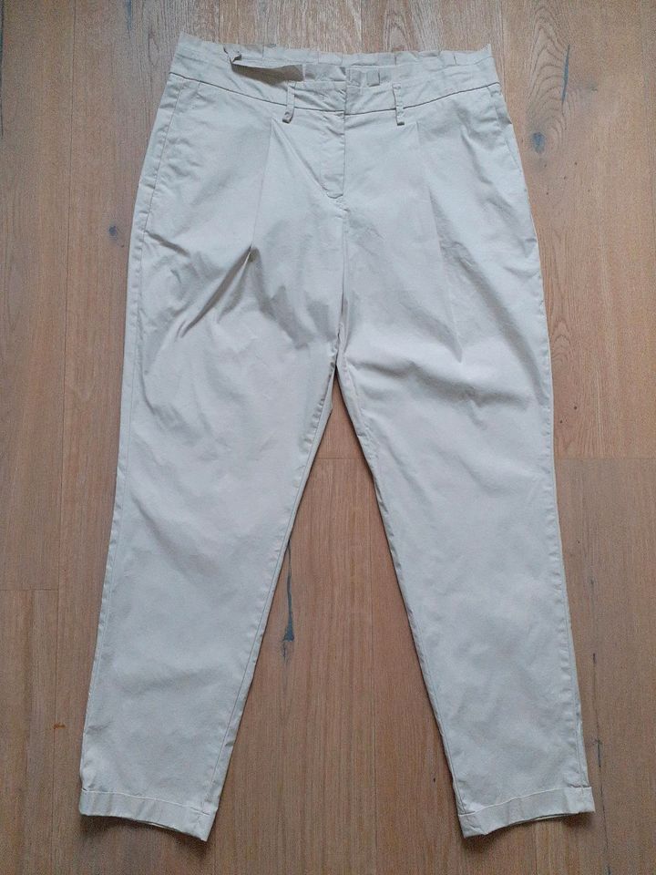 Opus Enchi Light ST Hose Chino Gr. 42 beige wie neu in Peiting