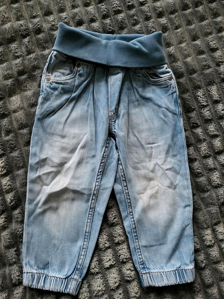 3 Jeans Hose gr.86 je 2€ in Schönebeck (Elbe)