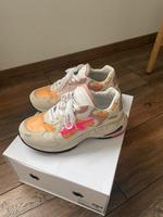 Premiata Sharky D VAR 291 Sneaker Beige Pink Orange Größe 38 Sachsen-Anhalt - Sülzetal Vorschau