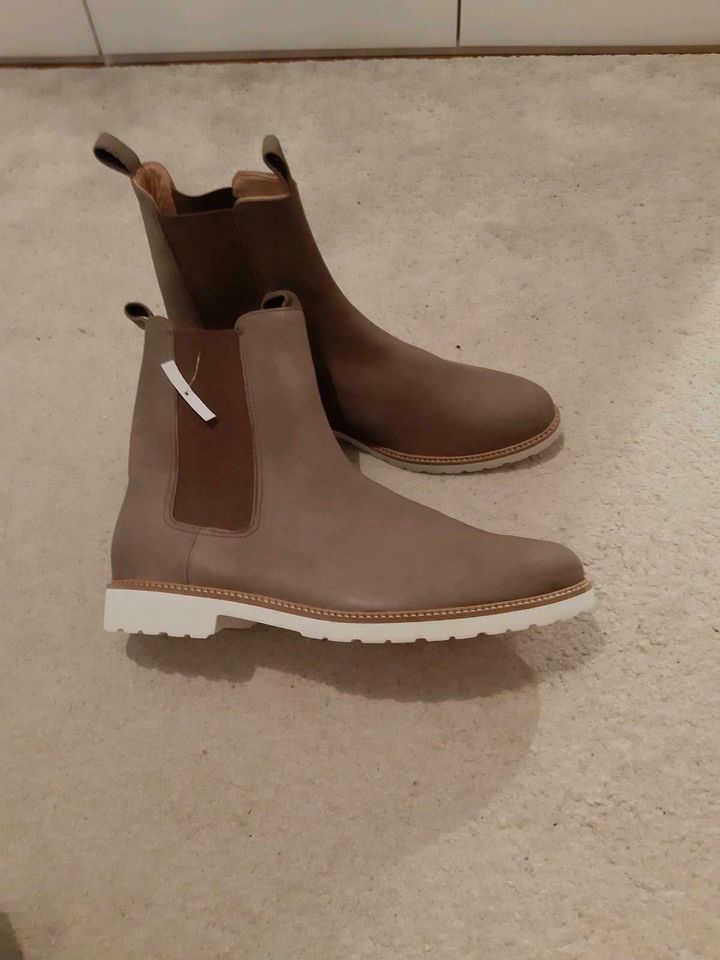 Hessnatur/ Herren Chelsea Boots/echtes Bio Leder/neu/ungetragen in Düsseldorf