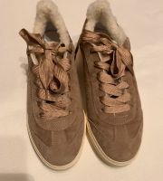 GHOUD  Sneaker Gr 39 Original Nordrhein-Westfalen - Engelskirchen Vorschau