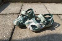 grüne Gummi Sandalen Clogs Gr. 24 Sachsen - Lößnitz Vorschau