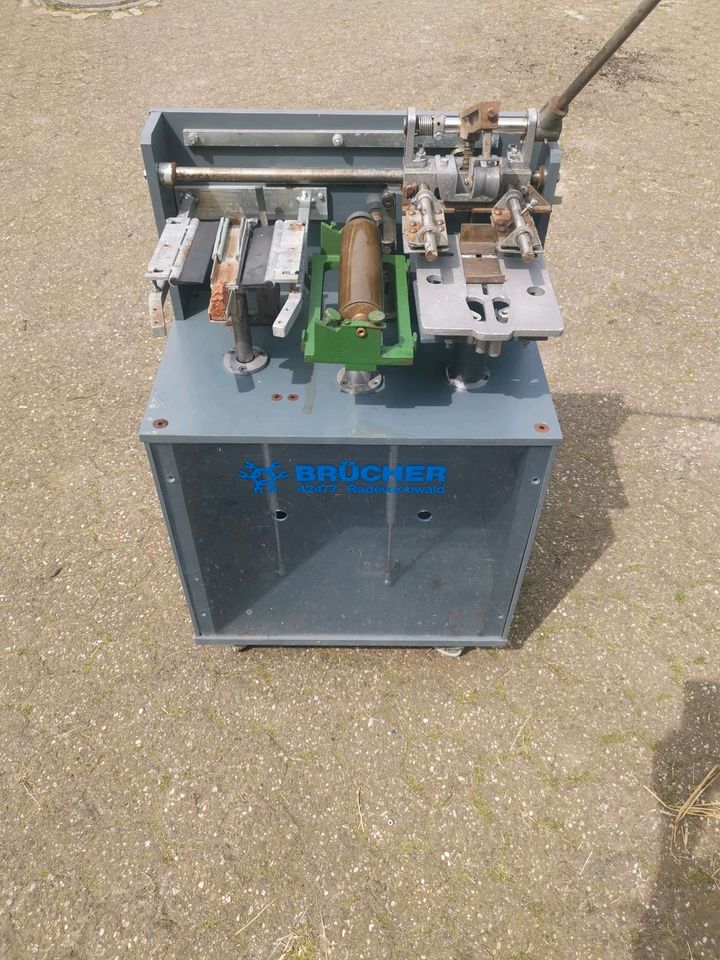 Etikettiermaschine Brücker EH73 A in Hilden