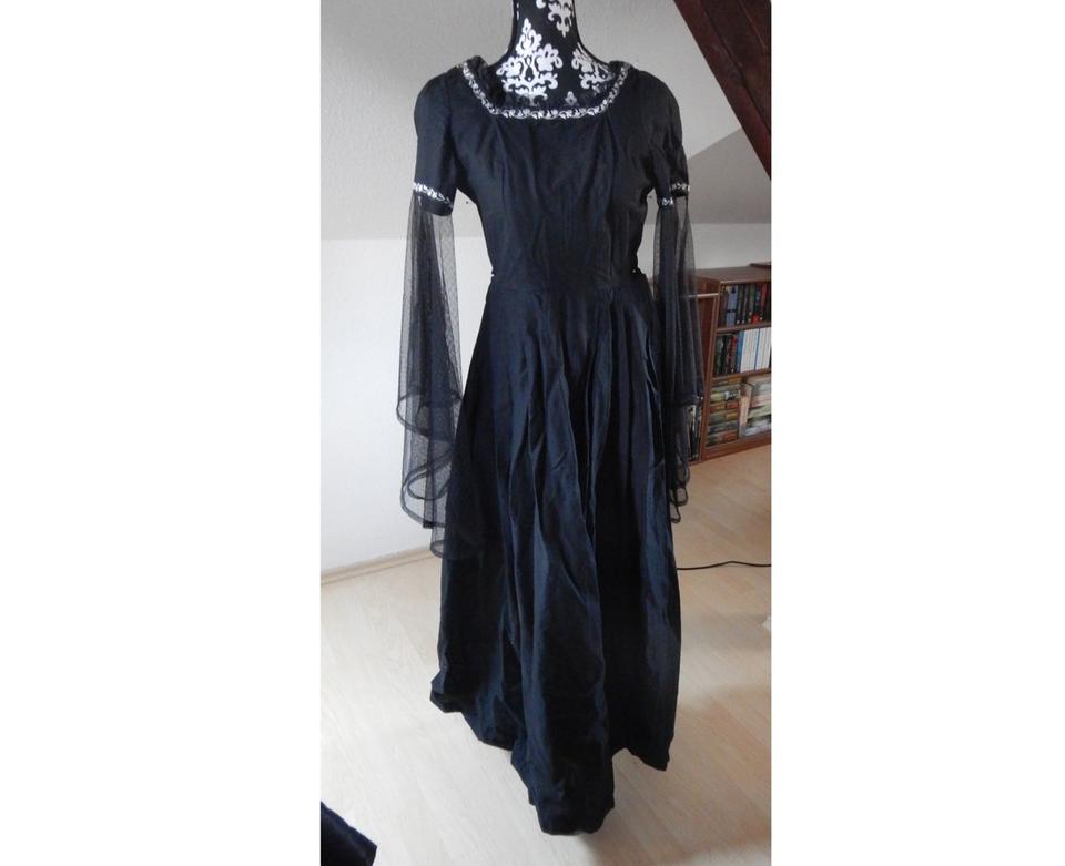 Kleid Gothic Mittelalter schwarz Cosplay Fantasy Larp Vampir in Leipzig